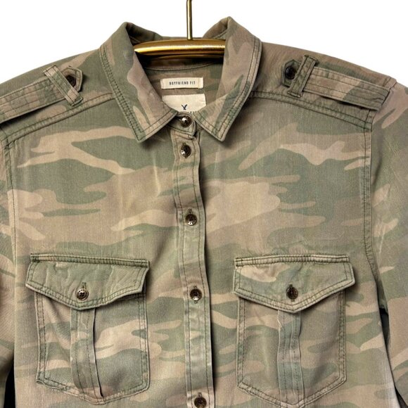 American Eagle Camo Stay Lovely Boyfriend Fit Button Down Shirt - Picture 4 of 8